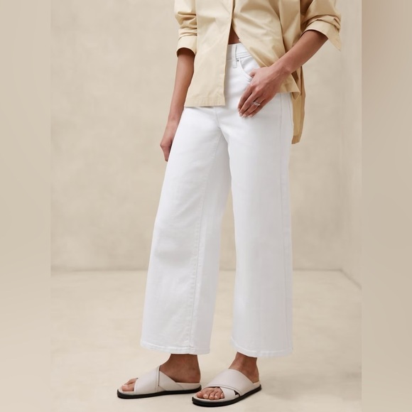 NWT! Banana Republic Pure White High-Rise Wide-Leg Crop Jean - Multiple 💙 - Picture 3 of 4